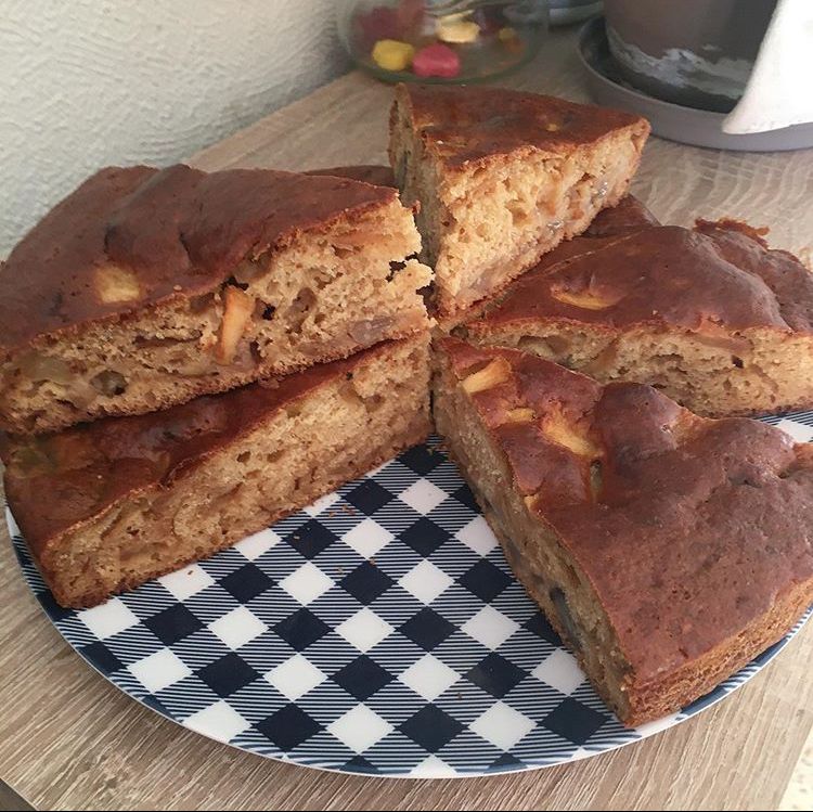 Gateau Au Fromage Blanc Poire Pomme Banane Et Caramel Au Beurre Sale Caro A Les Crocs