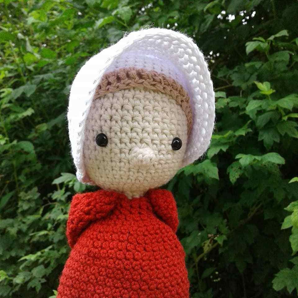 Handmaid's tale, La servante écarlate, crochet, Elisabeth Moss