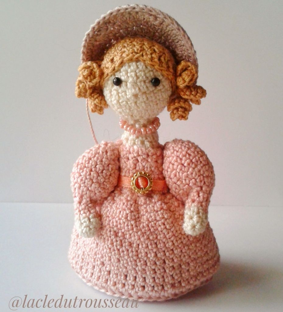 Ann Walker, miniidoles, Anne Lister, Gentleman Jack, amigurumi, doll, crochet, poupées