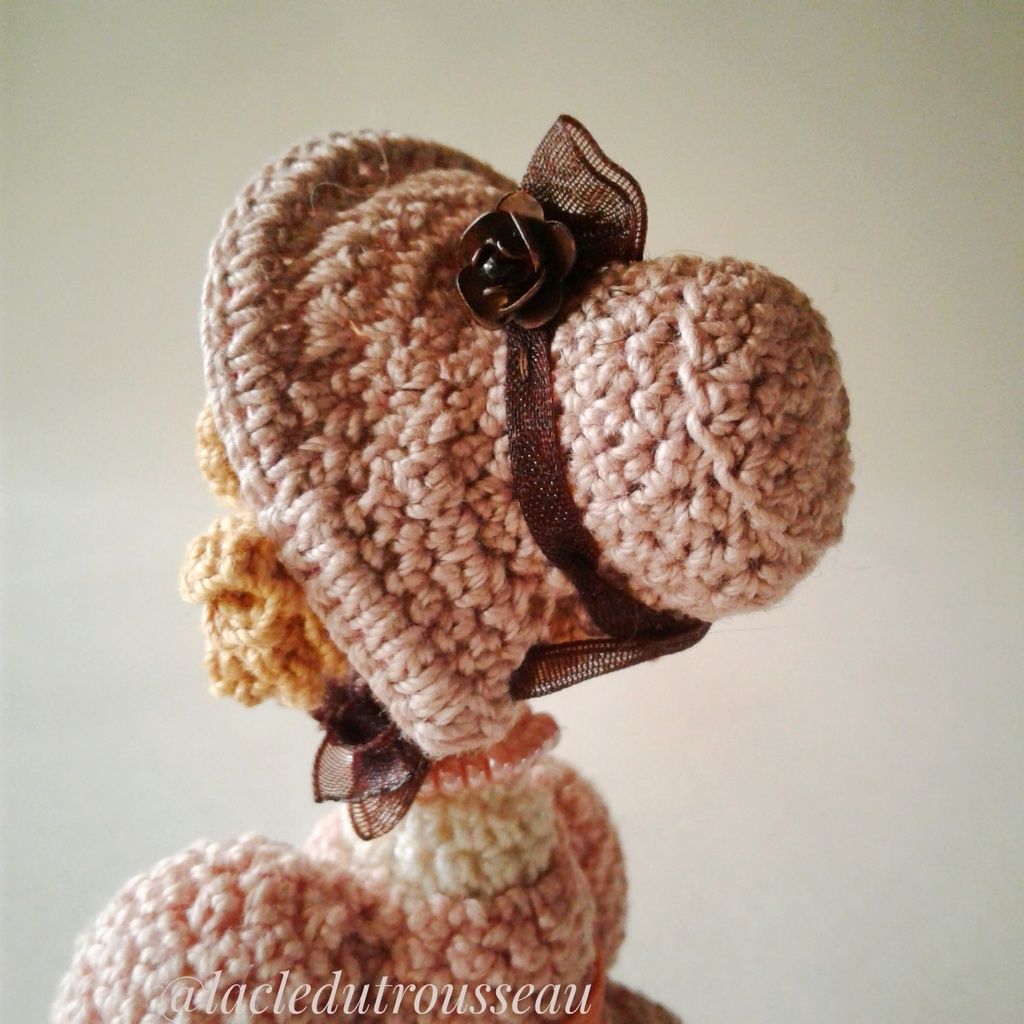 Ann Walker, miniidoles, Anne Lister, Gentleman Jack, amigurumi, doll, crochet, poupées