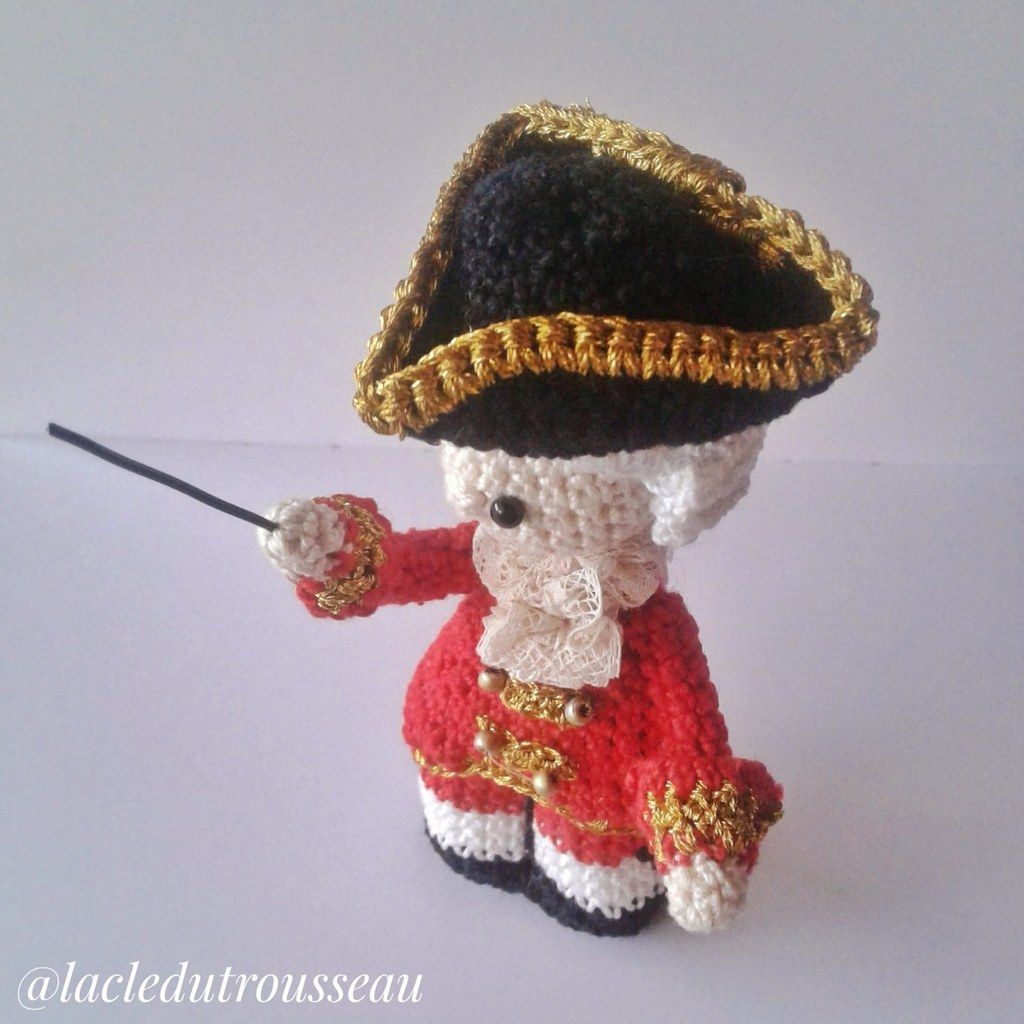 Wolfi, Mozart, Amadeus, Wolfgang, miniidole, crochet, amigurumi