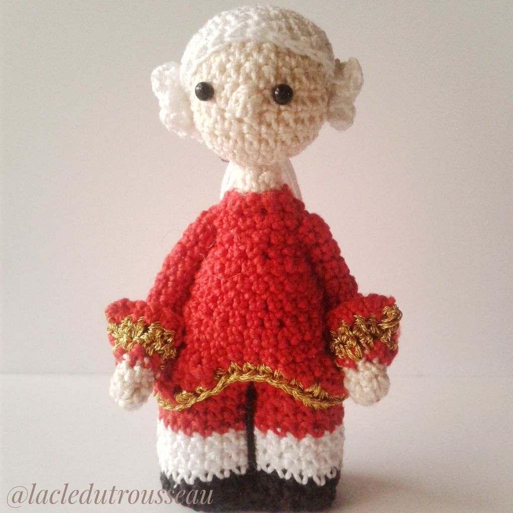 Wolfi, Mozart, Amadeus, Wolfgang, miniidole, crochet, amigurumi