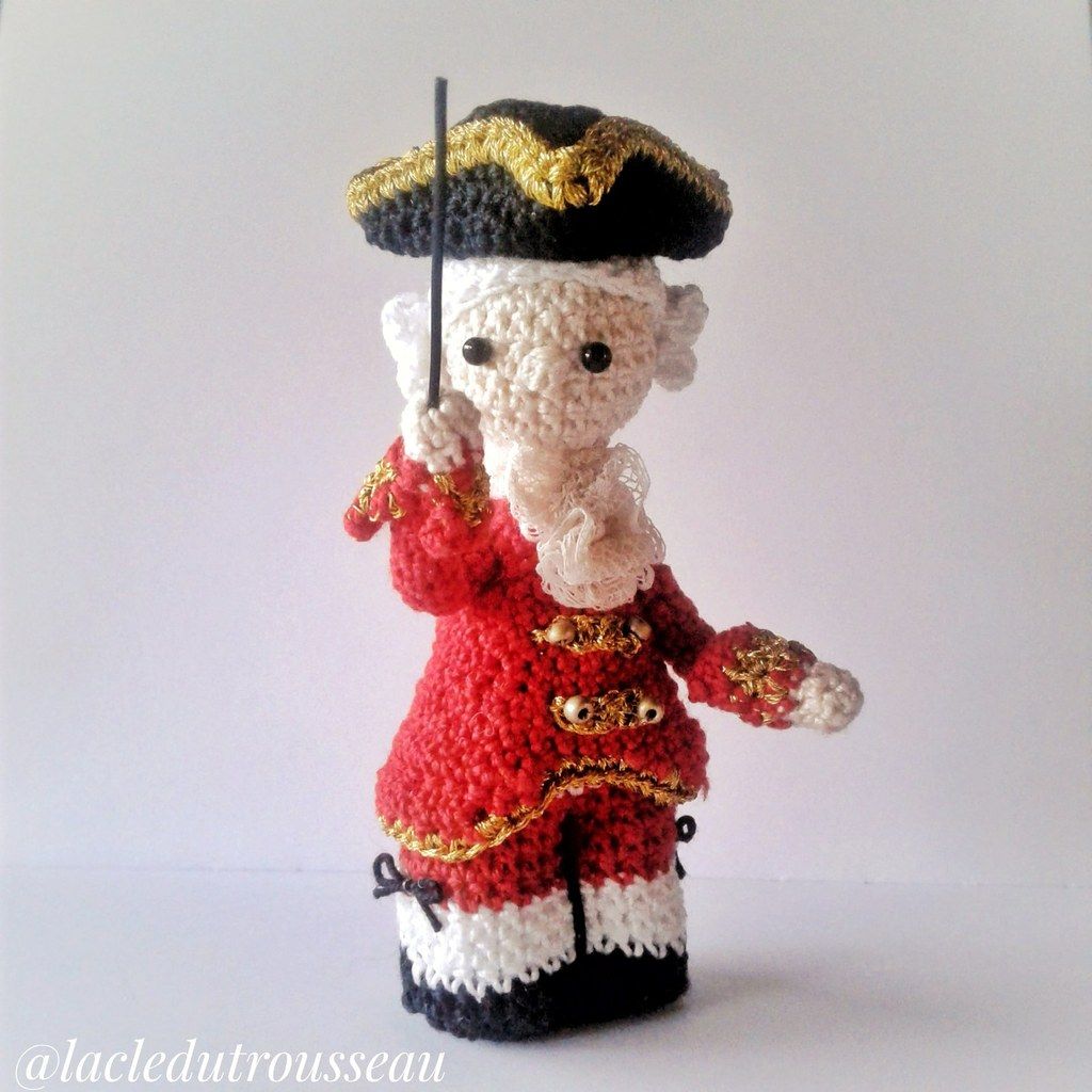 Wolfi, Mozart, Amadeus, Wolfgang, miniidole, crochet, amigurumi