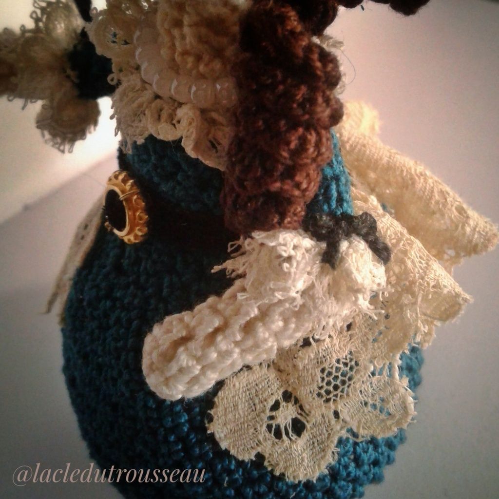 Constance, Constanze Weber Mozart, miniidole, crochet, amigurumi