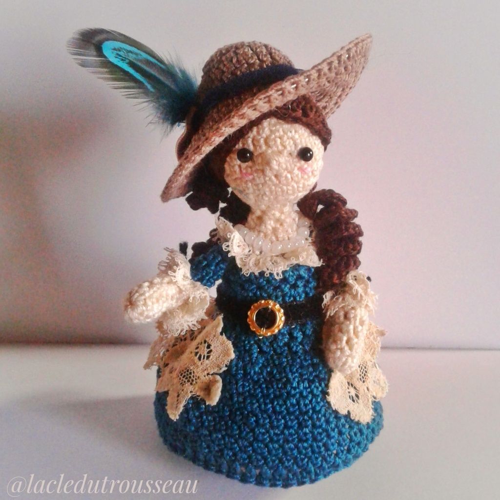 Constance, Constanze Weber Mozart, miniidole, crochet, amigurumi