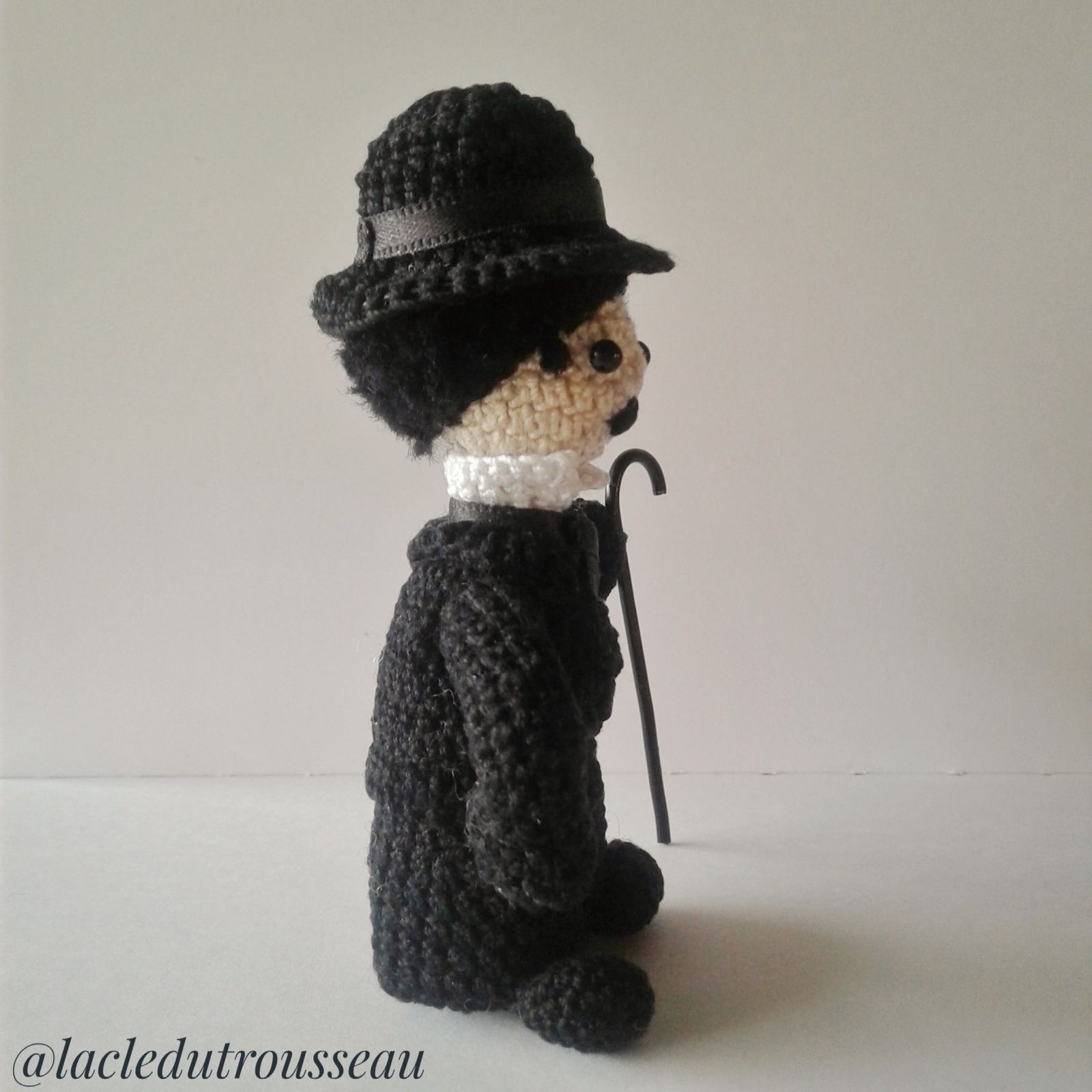 Charlot, Charlie Chaplin, Chaplin, Miniidole, Minihistoryidole, Minifictionidole, amigurumi, crochet doll