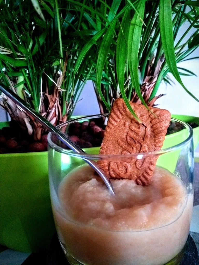 Compote de pomme et spéculoos Une cascade d'idées
