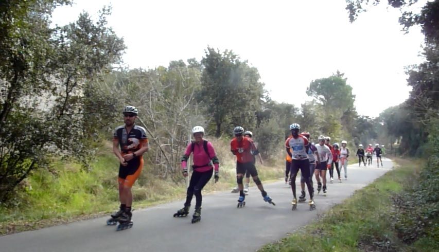 Roller Lib apprendre le roller, école de patinage Nîmes, faire des randonnées dans le Gard