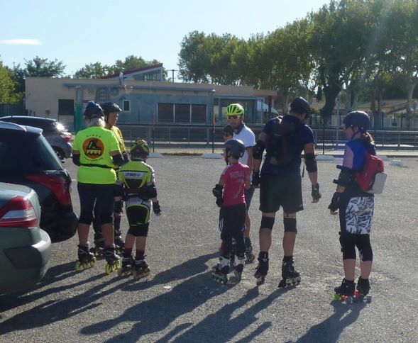 NIMES ROLLER, club, asso, rando, apprendre, ROLLER, NIMES, FFRS,