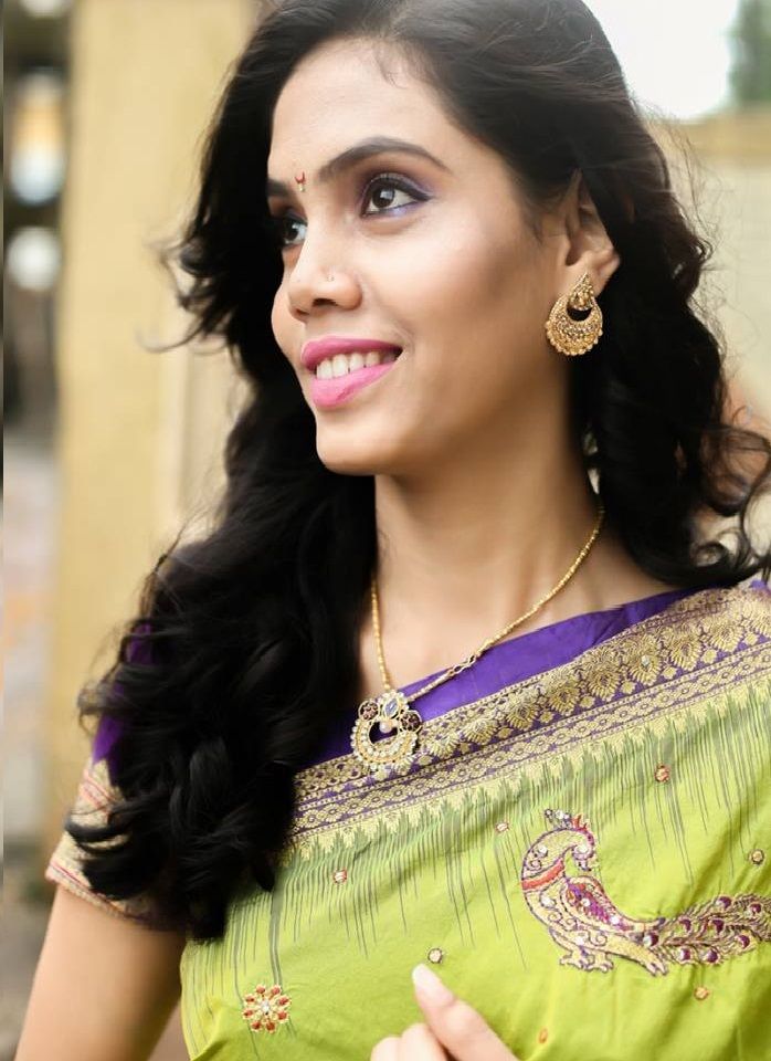 Simple Marathi Makeup Look | Nauvari Saree Hairstyles – Loreal Paris