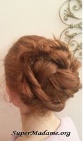 Un chignon romantique rapide express
