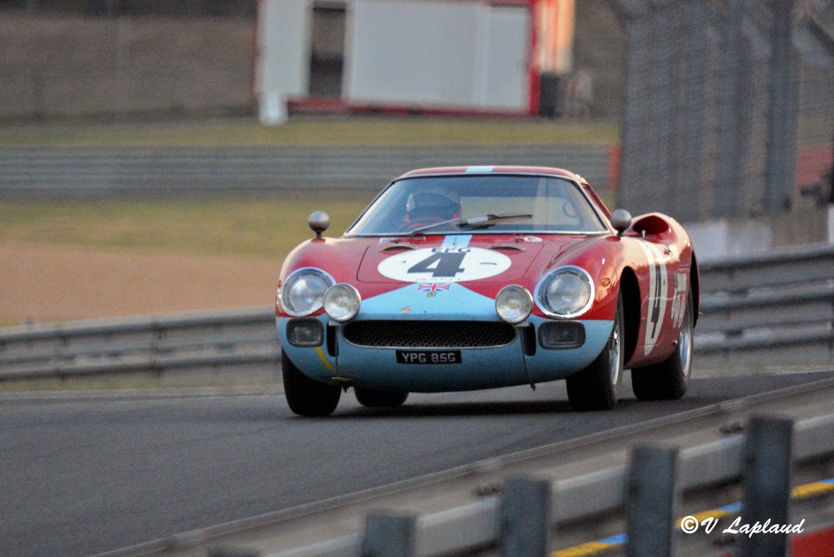 Ferrari 250 LM #5907 Esses de la Foret Le Mans Classic 2018.