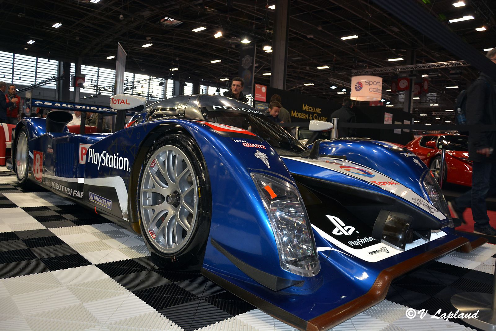 Peugeot 908 HDi FAP #09 victorieuse des 12 Heures de Sebring 2010 Retromobile2020