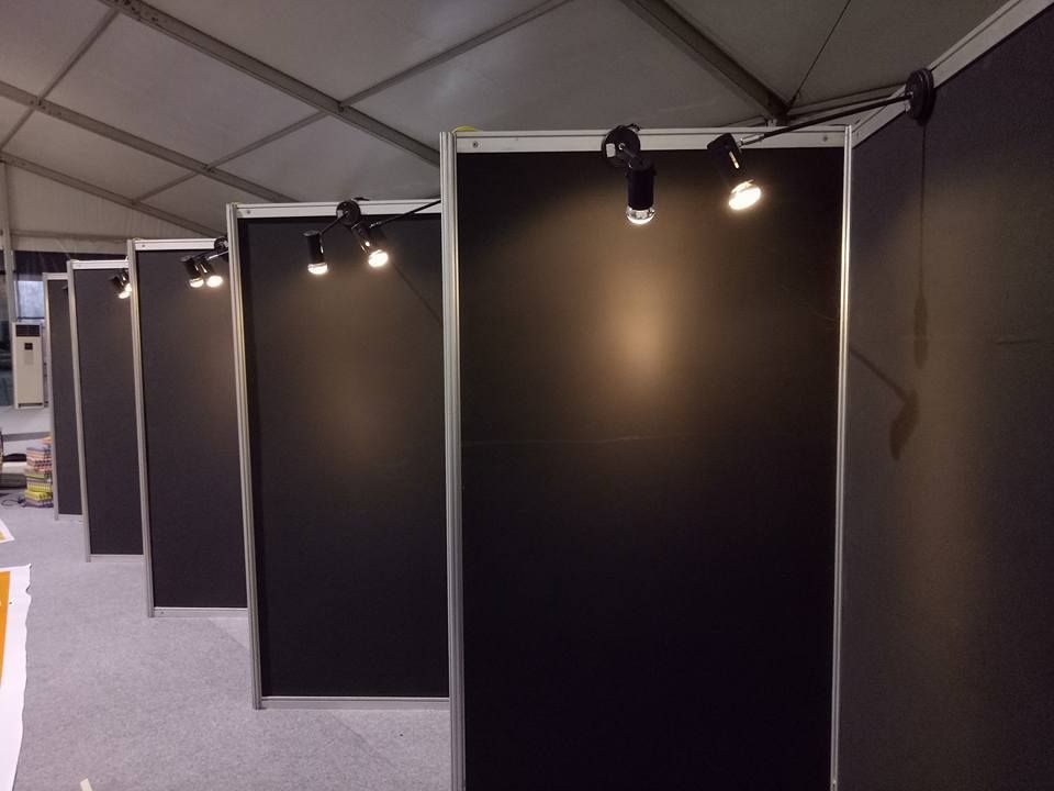 Sewa Panel Photo, Panel Photo Hitam