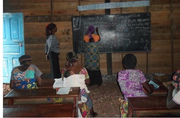 Image result for L’EDUCATION ET LA SOCIÉTÉ.