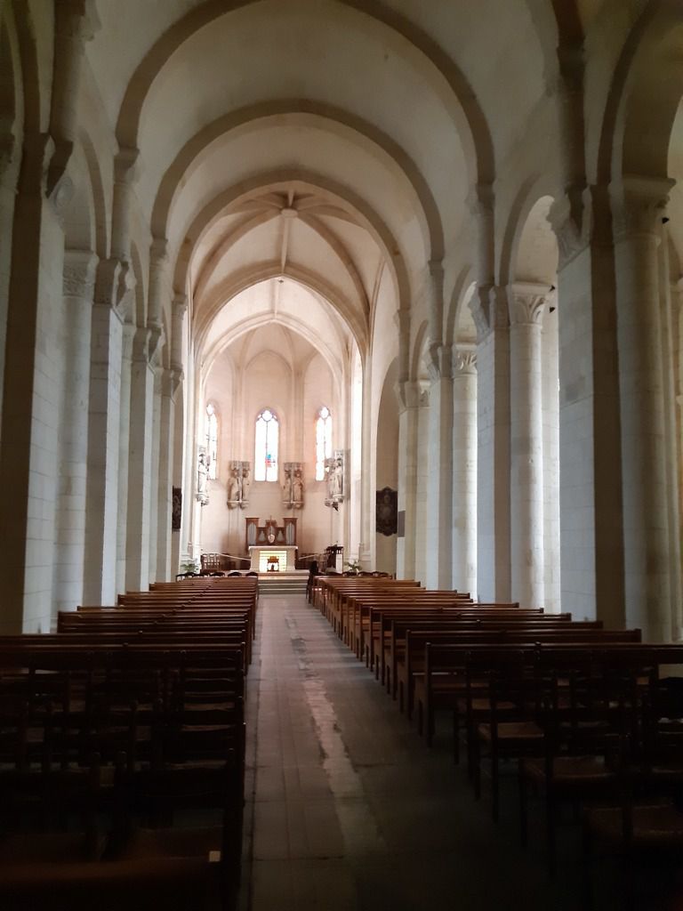 Église  St Eutrope   XI siècles 