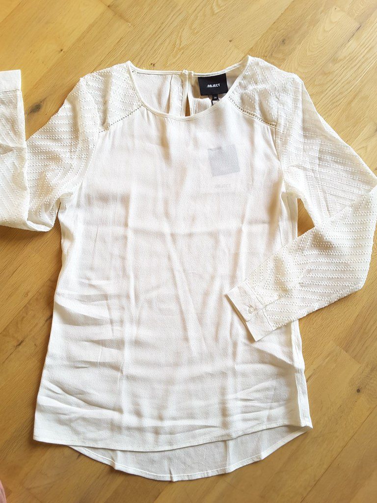 clic and fit missbonsplansdunet personal shopper styliste box vêtements haut objzoe blanc object