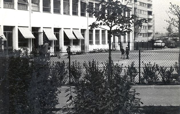 L'école maternelle Pablo Picasso dans les années 60 à Ris-Orangis