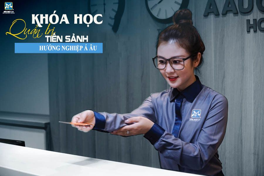 học nghề lễ tân ngắn hạn