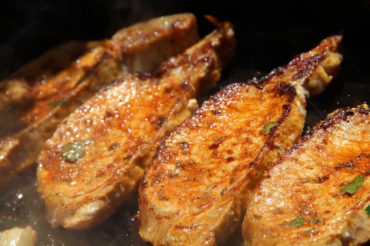 Côtes de porc marinées (cuisson au four) - Mes recettes légères