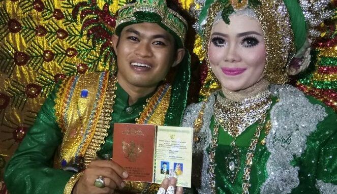 Unik, pernikahan dengan mahar paling sederhana - Ariel