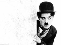 Gorro y sombrero usado por Chaplin -