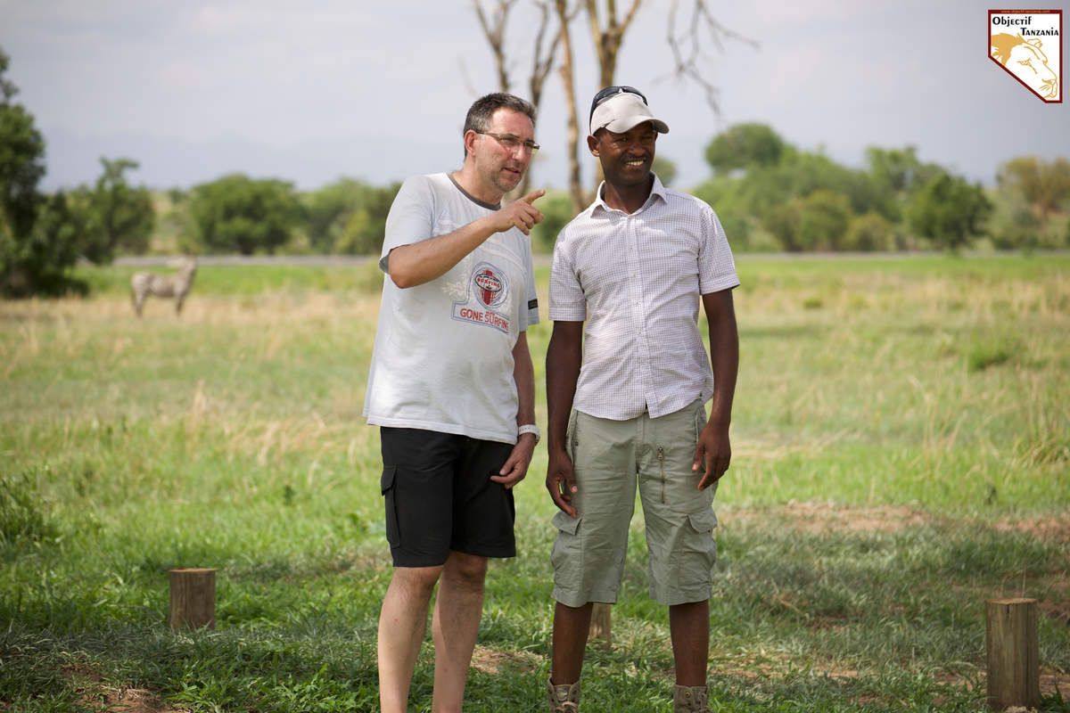 L’un de ses fondateurs de OBJECTIF TANZANIA, Daniel Ole Nasira, est reconnu pour être l’un des meilleurs accompagnateurs que compte le pays. C’est un vrai Massaï