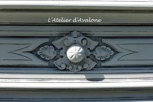 Relooking extrême d'un meuble double corps "Mise en lumière"
