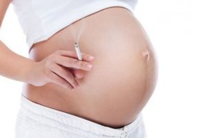 Un risque dès la première cigarette pendant la grossesse