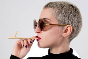 Elle invente le Sifflu pour souffler