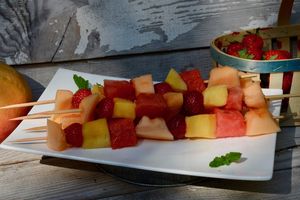 Brochettes de fruits