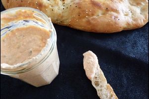 Ktipiti, tartinade grecque à la feta et au poivron