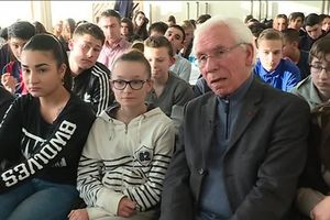 Rescapé des camps de la mort, il témoigne devant des collégiens amiénois