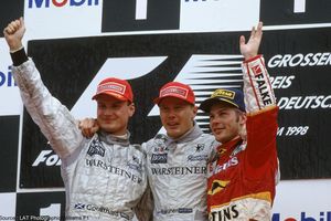 Mika Hakkinen revient chez McLaren