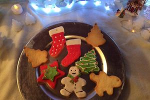 Mes petits sablés au citron aux décos de Noël