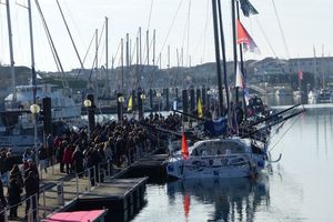 Vendée Globe : les deux premiers bateaux arrivés au port