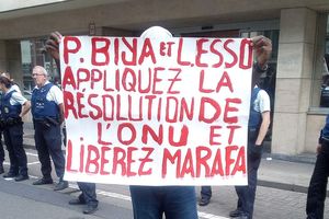 Malgré l'hostilité des autorités de l'ambassade du Cameroun, la voix de ASMA (Action Solidaire pour Marafa) s'est faite entendre lors de la rencontre de Laurent Esso avec la diaspora Camerounaise de Belgique ce samedi 5 août 2017.