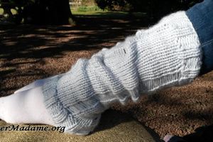 Tricot facile : guêtres à mailles filées