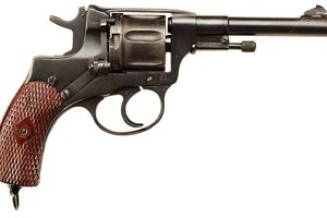Revolver Nagant M1895