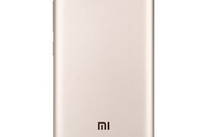 the Xiaomi Redmi 4A 4G Smartphone - GLOBAL VERSION 2GB RAM 32GB ROM GOLDEN
