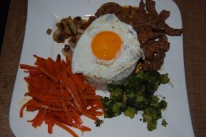 Miam, un bibimbap!...Heu...Un quoi???!