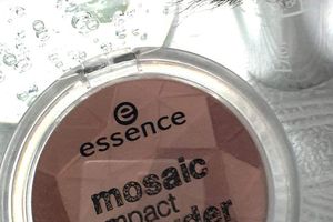 Poudre mosaïque Essence