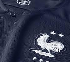 Euro 2020 : les maillots collector des Parisiens à découvrir