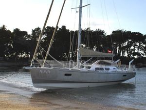 VIDEO - nouvelle mise à l'eau d'un voilier de grand voyage Boreal 47