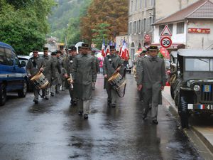 Cérémonie de passation du drapeau des villes médaillées de la Résistance entre les communes de Montceau-Les-Mines et Nantua