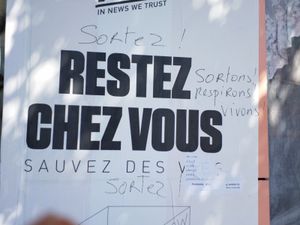 Le virus à trois faces