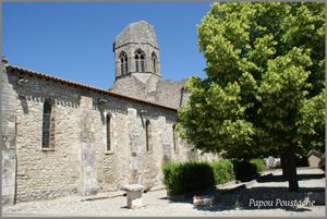 Patrimoine auvergnat:Eglise de Charroux