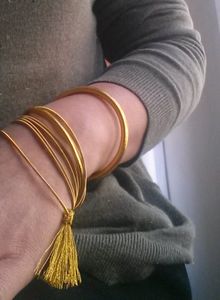 Faire soi-même ses pompons pour bijoux et accessoires