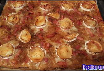 Recette: Tarte fine aux oignons, fromage de chèvre et miel