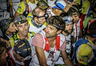 Ultra trail Diagonale des Fous troisième victoire pour François D'Haene